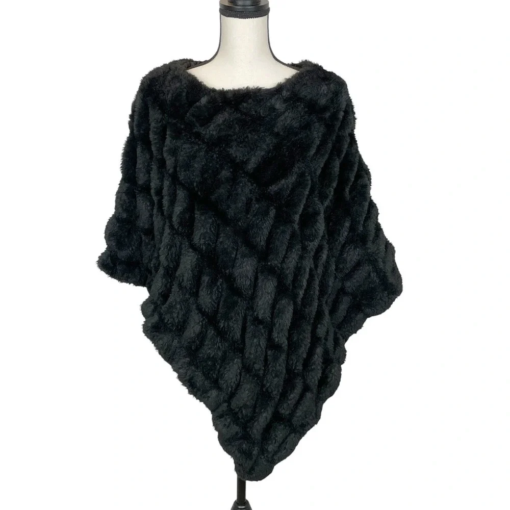 La Fiorentina Black Faux Fur Fluffy Asymmetric Poncho Wrap Cape Fall Womens OS